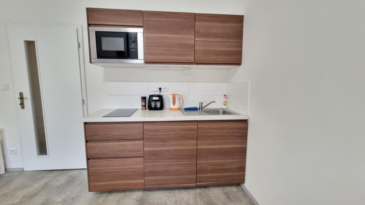 Finnem Rentals Jicinska Praha Eksteriør bilde